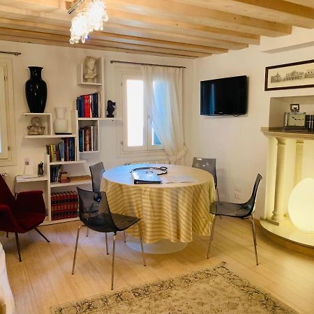 Ca' Dei Carpini Apartment Венеция Екстериор снимка