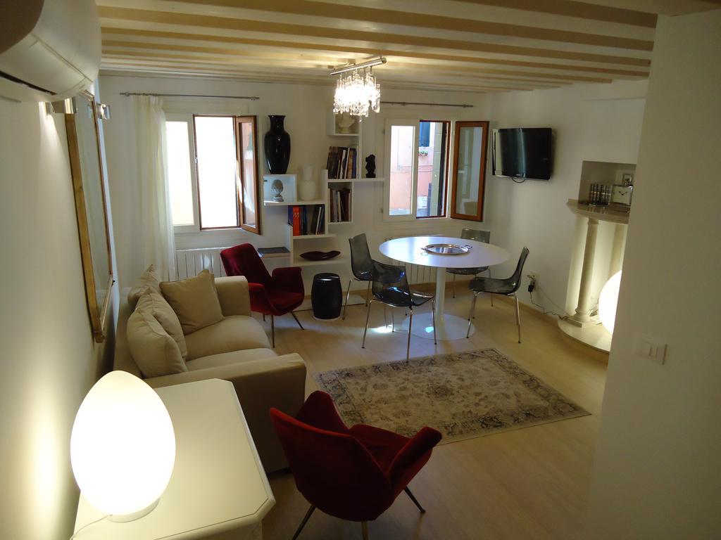 Ca' Dei Carpini Apartment Венеция Екстериор снимка